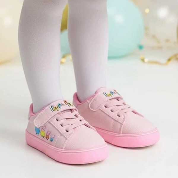 کفش بچگانه ونس بندی چرمی عروسکی پپاپیگ هانی بهروز